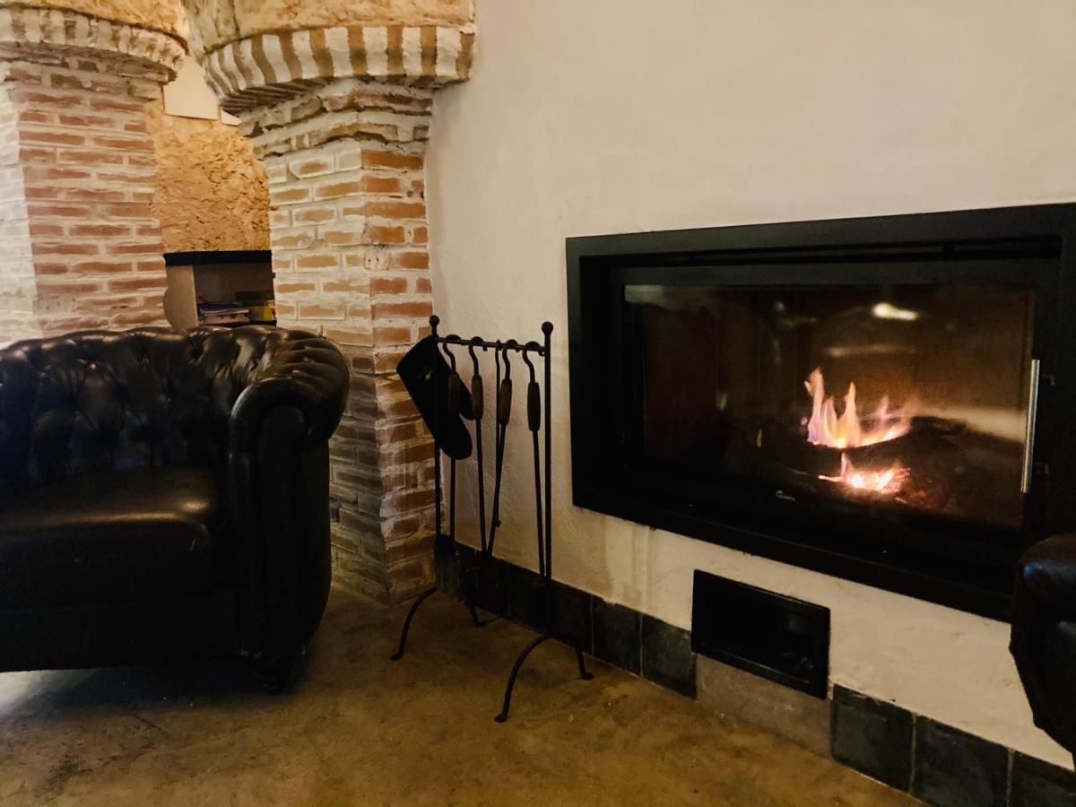 Casa Rural Cueva El Nido Касас-де-Фернандо-Алонсо Экстерьер фото